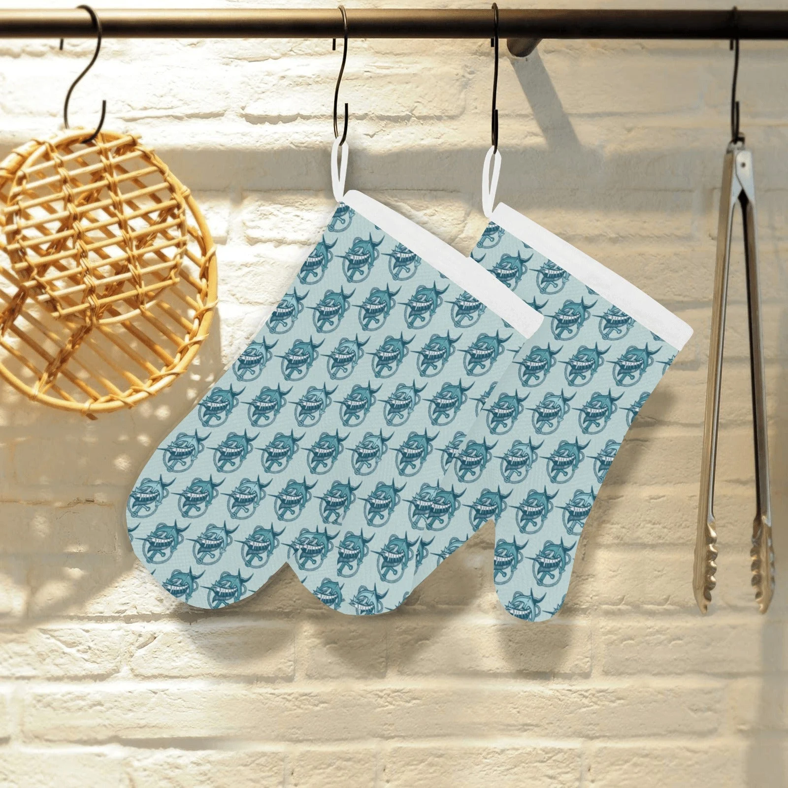 Swordfish Pattern Print Design 05 Heat Resistant Oven Mitts & Pot Holders Set Swordfish Pattern Print Design 05 Heat Resistant Oven Mitts & Pot Holders Set