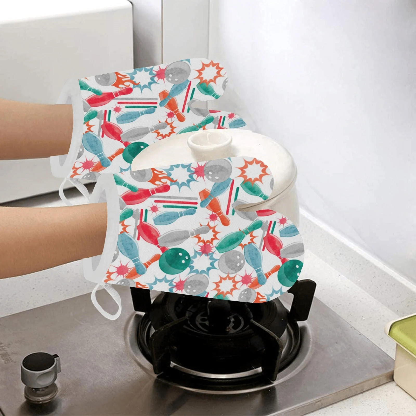 Watercolor Bowling Pattern Heat Resistant Oven Mitts Pot Holders Set Watercolor Bowling Pattern Heat Resistant Oven Mitts Pot Holders Set