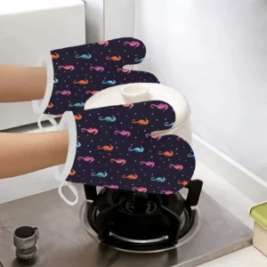 Watercolor Colorful Seahorse Pattern Heat Resistant Oven Mitts Pot Holders Set